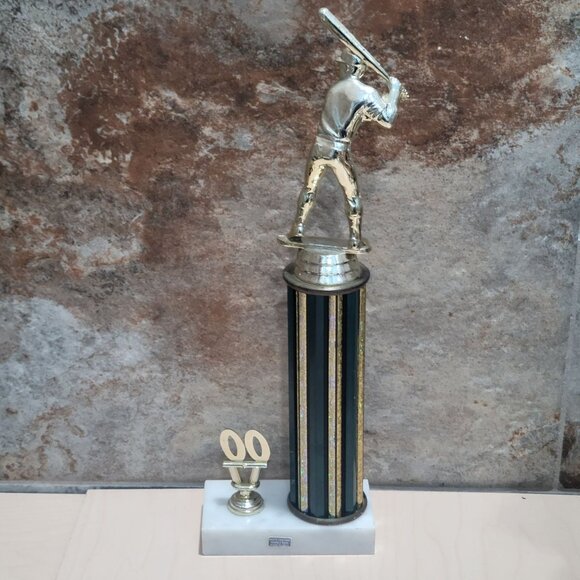 Vintage Baseball Player Sports Award Batting Male Figure - Picture 2 of 10